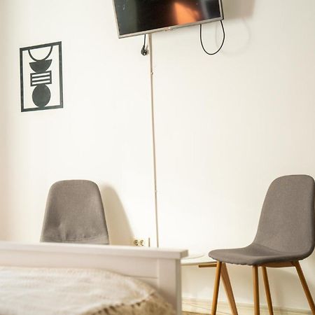 Cozy Studio Universitate บูคาเรสต์ ภายนอก รูปภาพ
